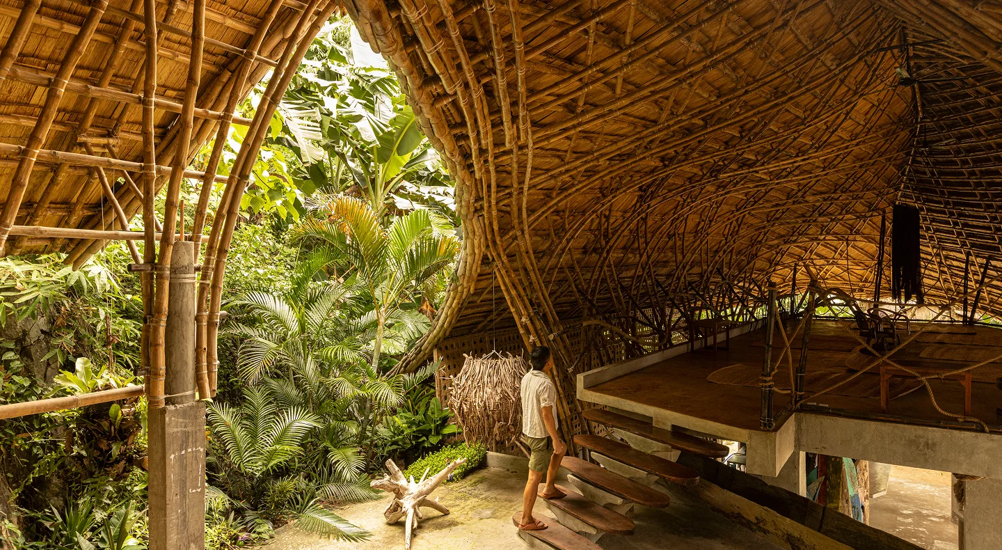 The curved bamboo and concrete shelter at Taran